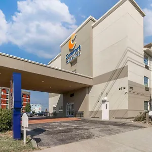 ramada-louisville-expo-center.hotels-louisville.com/